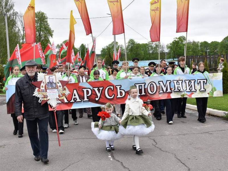 «Беларусь помнит». Березинцы встретили 9 мая 2026 День Великой Победы